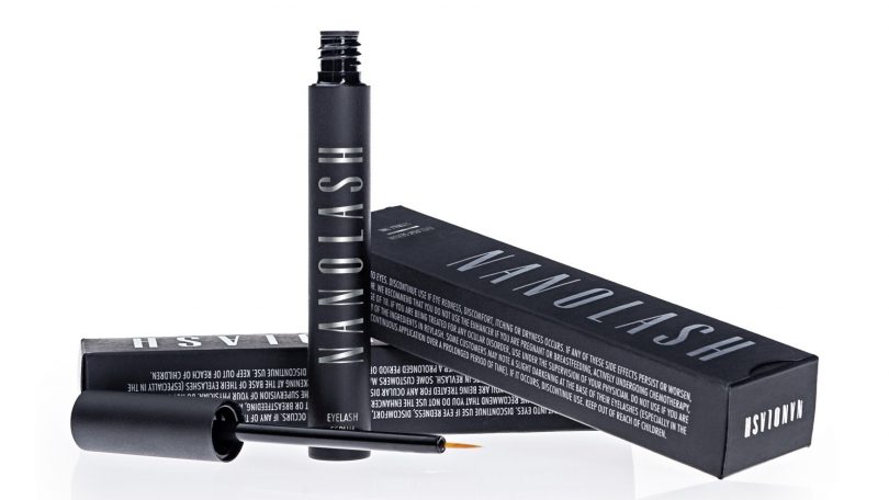 Ojos bonitos con el acondicionador de pestañas Nanolash